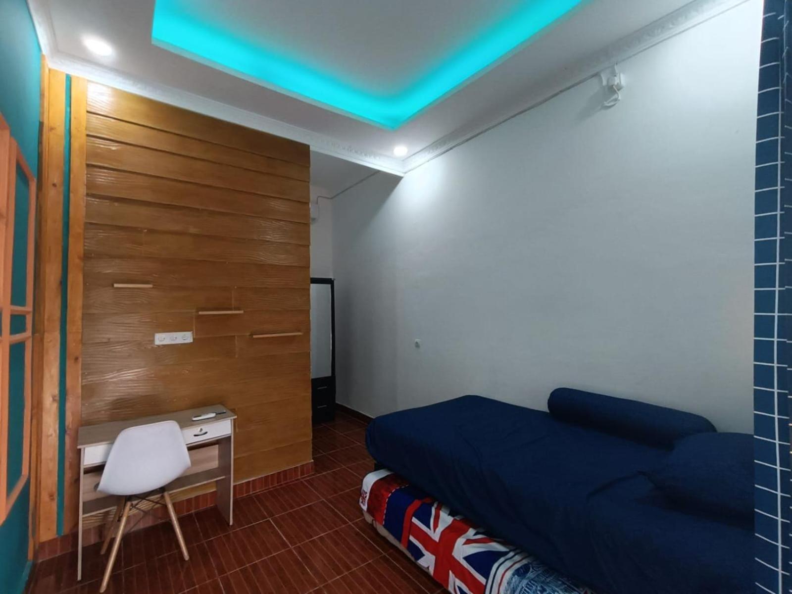 Oyo Life 92977 Neba Kost Aesthetic Hotel Peladen Exterior photo